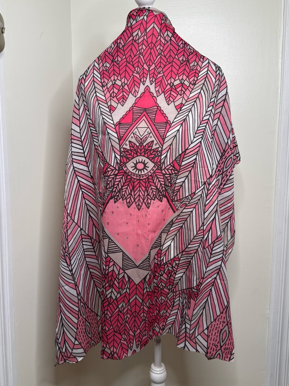 Mara Hoffman? Pink Geometric Feathers Eye Scarf Wrap Polyester 36” by 38” Unique